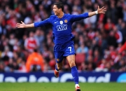 开云体育官方网站-F1年度争冠之夜，卢卡库全场最佳无争议，当赛道轰鸣与绿茵传奇奇妙交织