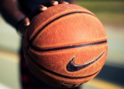 开云体育入口-红牛二队战术完胜索伯，勒克莱尔绝地反击点燃赛场激情