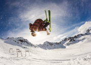 开云体育官方网站-年终总决赛力克法网，兹维列夫的高光时刻