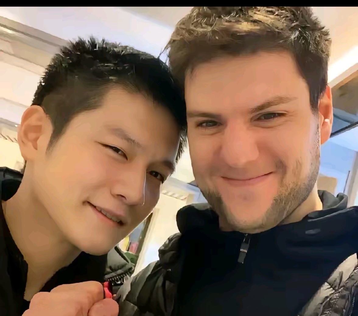 德国乒乓球队碾压日本乒乓球队,奥恰洛夫关键制胜的简单介绍 德国乒乓球队碾压日本乒乓球队,奥恰洛夫关键制胜的简单介绍