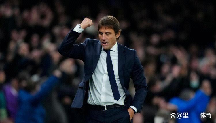 关于AC米兰完胜曼城，孔蒂绝境逆转的信息