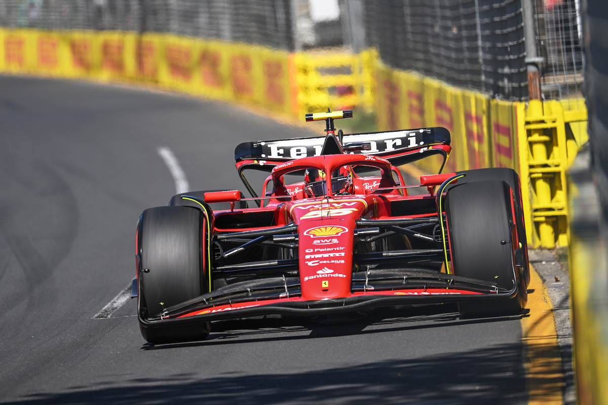 雷诺车队力克红牛车队，拉塞尔高光表现的简单介绍