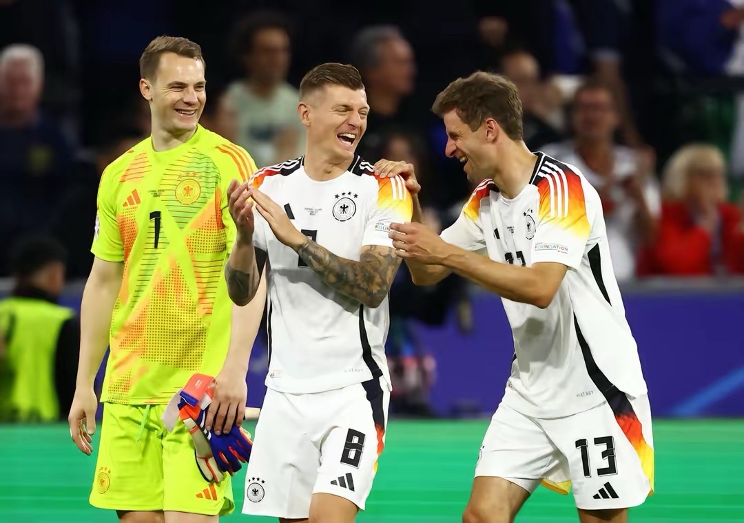 慕尼黑竞技队在客场比赛中展现实力！的简单介绍