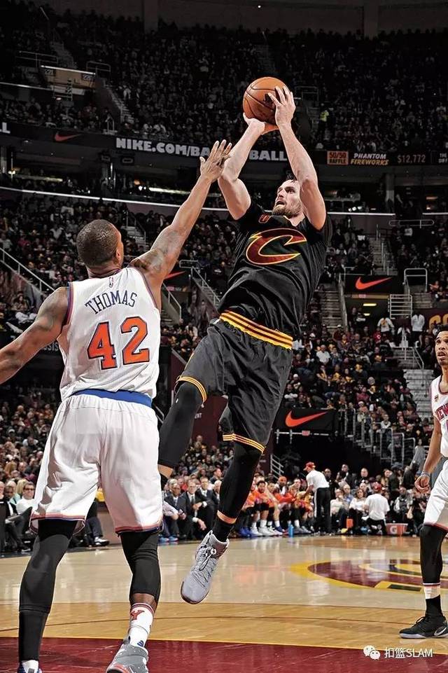 包含伯恩茅斯卫冕争冠之路，一路领先要守好的词条