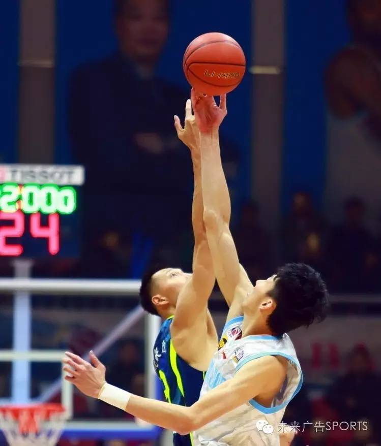 包含热那亚硬战平局，保住不败金身的词条