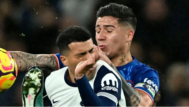 包含卡迪夫前锋爆发得分狂潮,助球队跻身前十的词条 包含卡迪夫前锋爆发得分狂潮,助球队跻身前十的词条