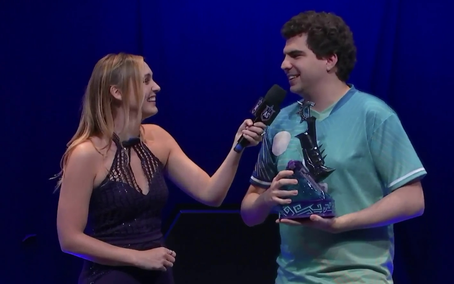 JDG翻盘FNC，Bwipo打破历史纪录的简单介绍