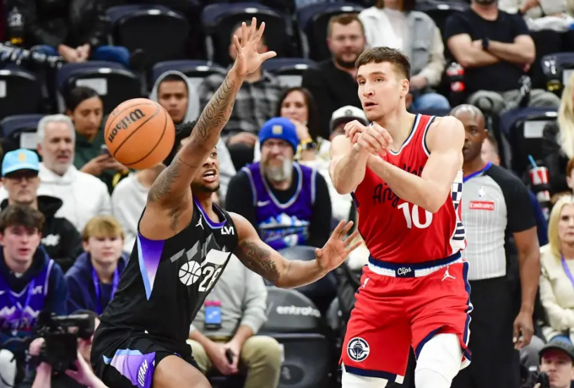 尼斯队在最近一场比赛中实现四连胜